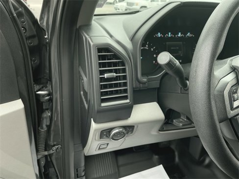 Used 2020 Ford F150 XL w/ Equipment Group 101A Mid image 10