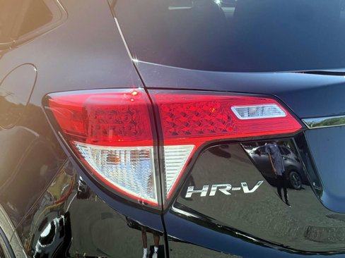 Certified 2021 Honda HR-V Sport image 8