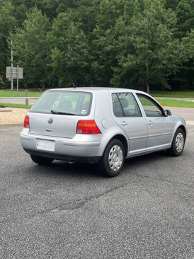 Used 2006 Volkswagen Golf GL image 4