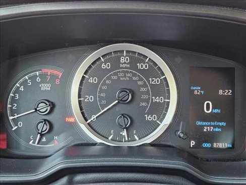Used 2021 Toyota Corolla LE image 9