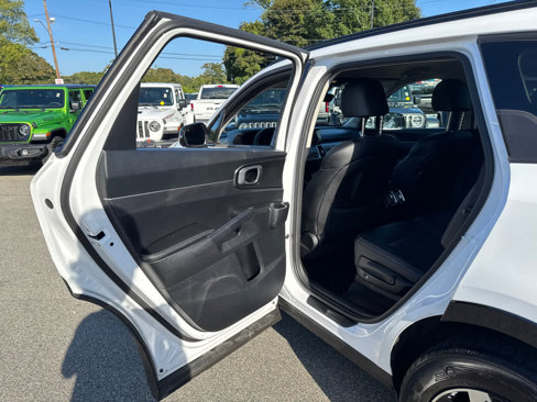 Used 2022 Kia Sorento S image 29