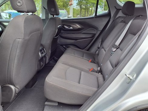 Used 2022 GMC Terrain SLE w/ Driver Convenience Package image 11