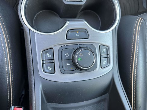 Certified 2022 GMC Terrain AT4 w/ Tech Package image 35