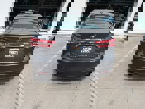 Used 2014 Toyota Avalon Limited image 4