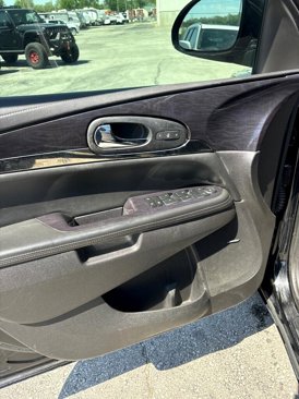 Used 2016 Buick Enclave Leather w/ Trailering Package image 7