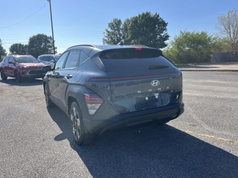 Used 2024 Hyundai Kona SEL image 5