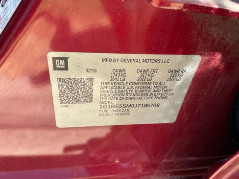 Used 2018 Chevrolet Cruze LT w/ Convenience Package image 6