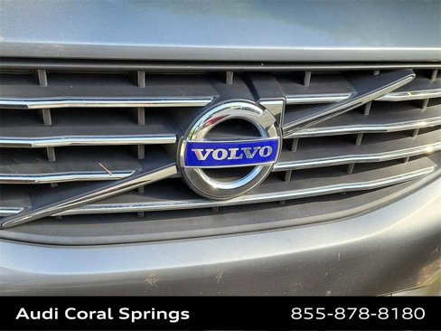Used 2016 Volvo XC60 T5 Premier w/ Proximity Package image 10