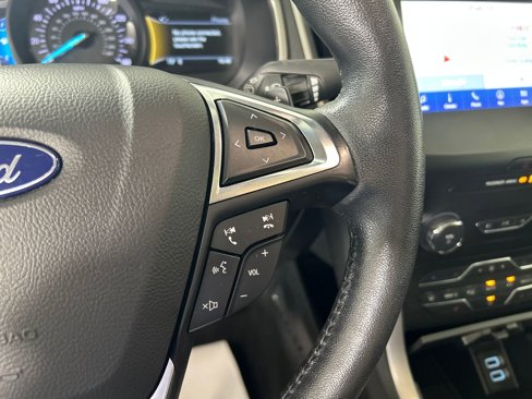 Used 2020 Ford Edge SEL w/ Convenience Package image 16