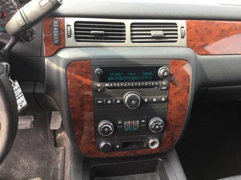 Used 2011 Chevrolet Avalanche LS image 16