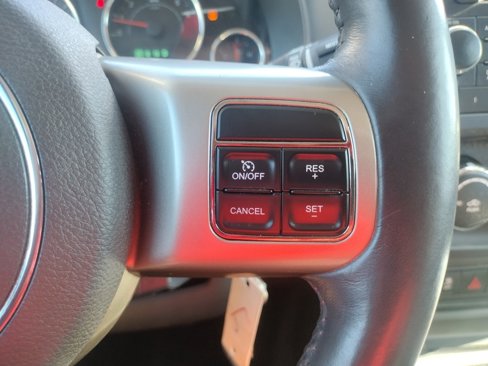 Used 2012 Jeep Compass Limited w/ Sun/Sound Group image 20