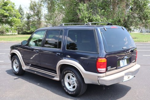 Used 2000 Ford Explorer Eddie Bauer image 8