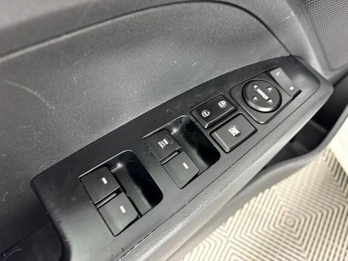 Used 2019 Hyundai Elantra SE w/ Cargo Package image 13