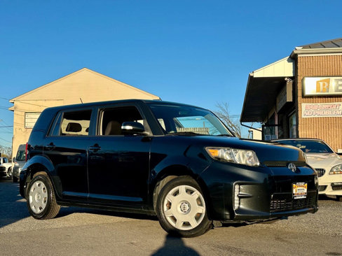 Used 2013 Scion xB image 23