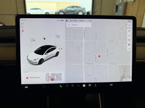Used 2019 Tesla Model 3 image 11