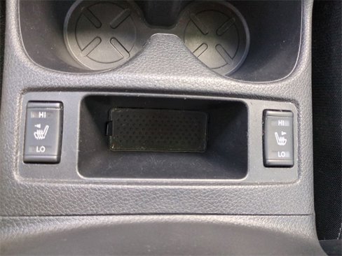 Used 2017 Nissan Rogue SV image 26