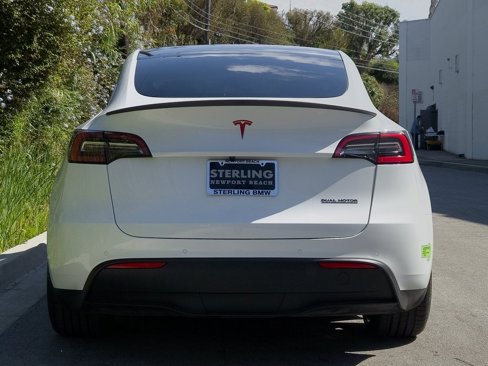 Used 2022 Tesla Model Y Performance image 6