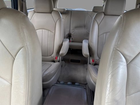 Used 2011 Buick Enclave CXL image 16