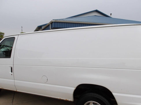 Used 2010 Ford E-250 and Econoline 250 image 41