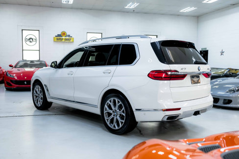 Used 2021 BMW X7 xDrive40i w/ Premium Package image 9