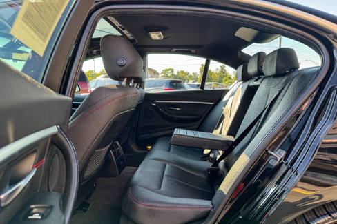 Used 2018 BMW 330i xDrive Sedan image 14