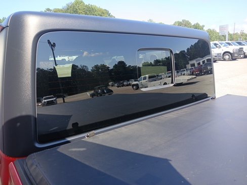 Used 2022 Jeep Gladiator Sport image 10