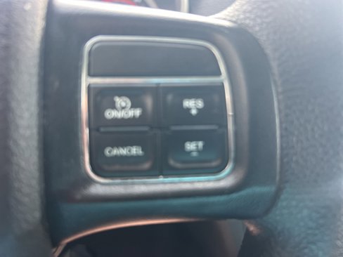 Used 2018 Dodge Journey SE w/ Blacktop Package image 31