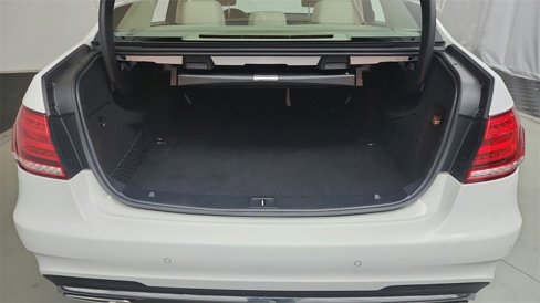 Used 2016 Mercedes-Benz E 350 Sedan image 14