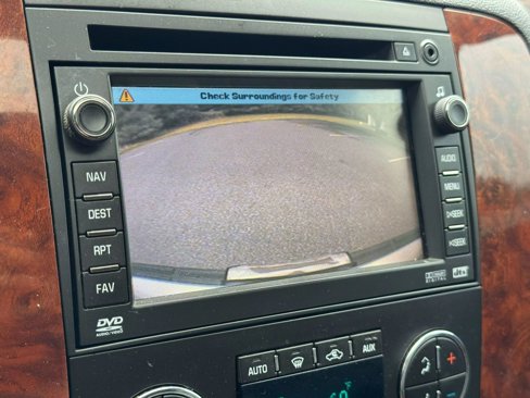 Used 2007 Chevrolet Suburban LTZ w/ LTZ Preferred Equipment Group image 39