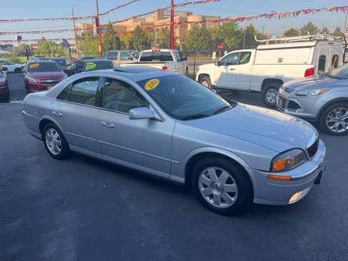 Used 2002 Lincoln LS image 4