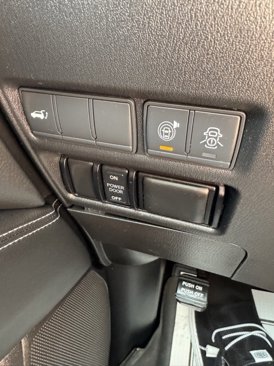 Used 2020 Nissan Armada SL w/ Premium Package image 30
