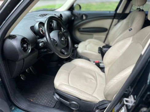 Used 2013 MINI Cooper Countryman S w/ Technology Pkg image 8