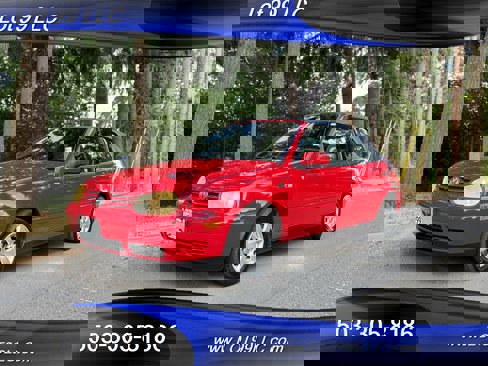 Used 2001 Volkswagen Cabrio GLX image 2