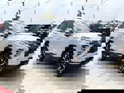 Used 2024 Mitsubishi Eclipse Cross SEL image 6