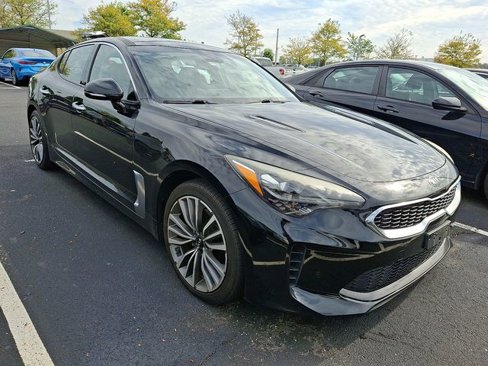 Used 2019 Kia Stinger w/ Sun & Sound Package image 3