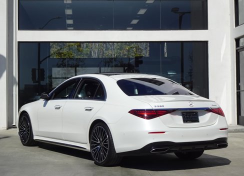 Used 2021 Mercedes-Benz S 580 4MATIC Sedan image 5
