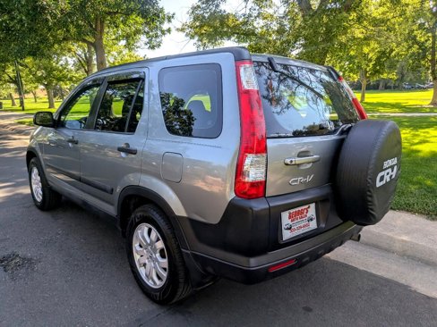 Used 2005 Honda CR-V LX image 3