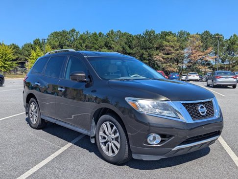Used 2015 Nissan Pathfinder SV image 3