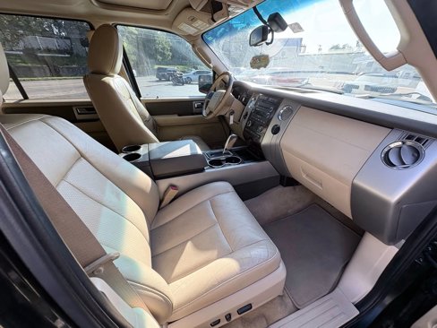 Used 2014 Ford Expedition XLT w/ Equipment Group 202A image 23