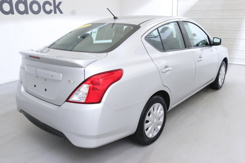 Used 2017 Nissan Versa SV image 8