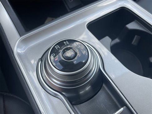 Used 2024 Ford Edge SEL image 20