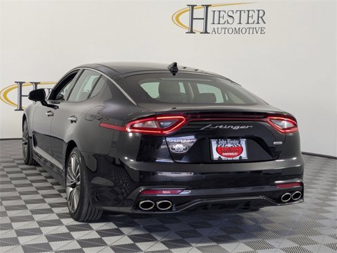 Used 2019 Kia Stinger image 5