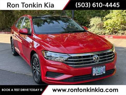 Used 2019 Volkswagen Jetta SE image 1