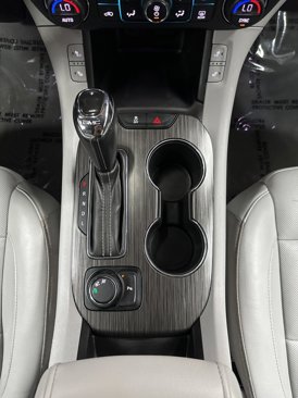 Used 2019 GMC Acadia SLT image 24
