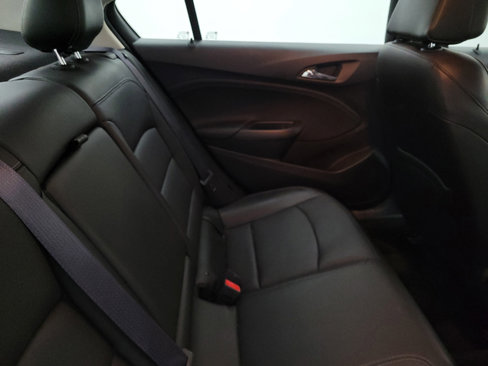 Used 2016 Chevrolet Cruze Premier image 19