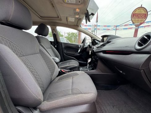 Used 2015 Ford Fiesta SE w/ Equipment Group 201A image 17