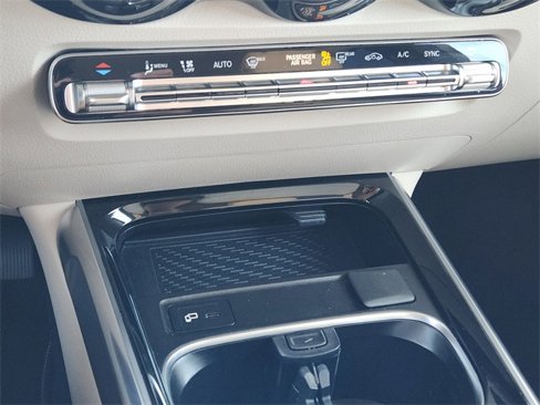 Used 2021 Mercedes-Benz GLB 250 image 19