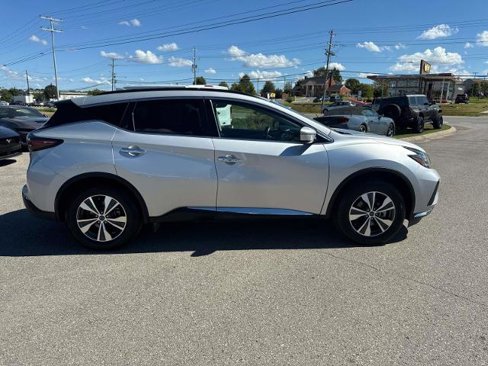 Used 2023 Nissan Murano SV image 4