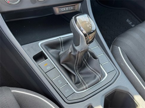 Certified 2024 Volkswagen Jetta Sport image 23