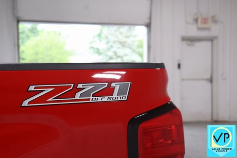 Used 2016 Chevrolet Silverado 1500 LT w/ All Star Edition image 32